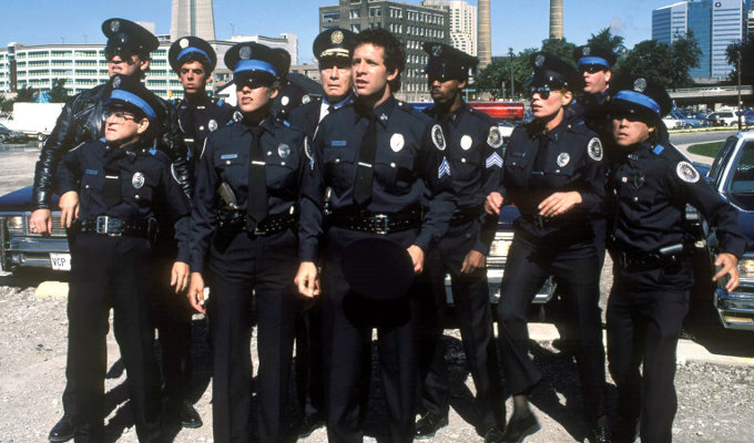 Una nueva película de Loca Academia de Policía está en camino