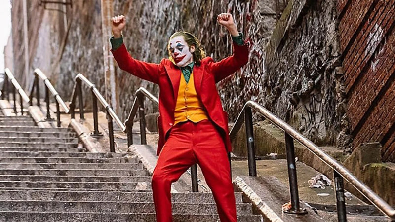 Joker: Arrojan huevos a los que visitan su icónica escalera