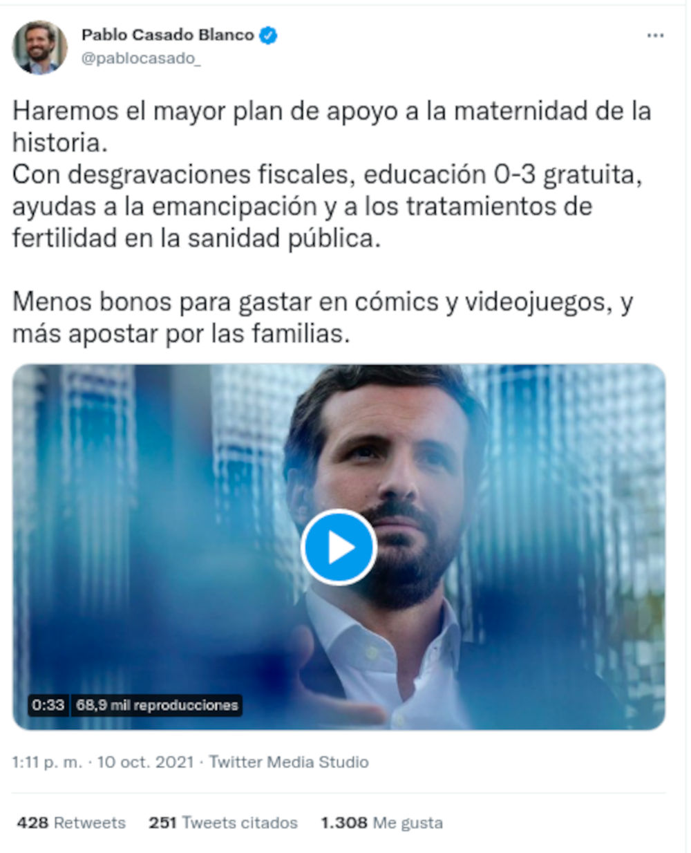 Político español ataca videojuegos y cómics por el bono cultural