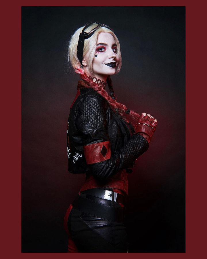 Harley Quinn escapa de los videojuegos con este extraordinario cosplay