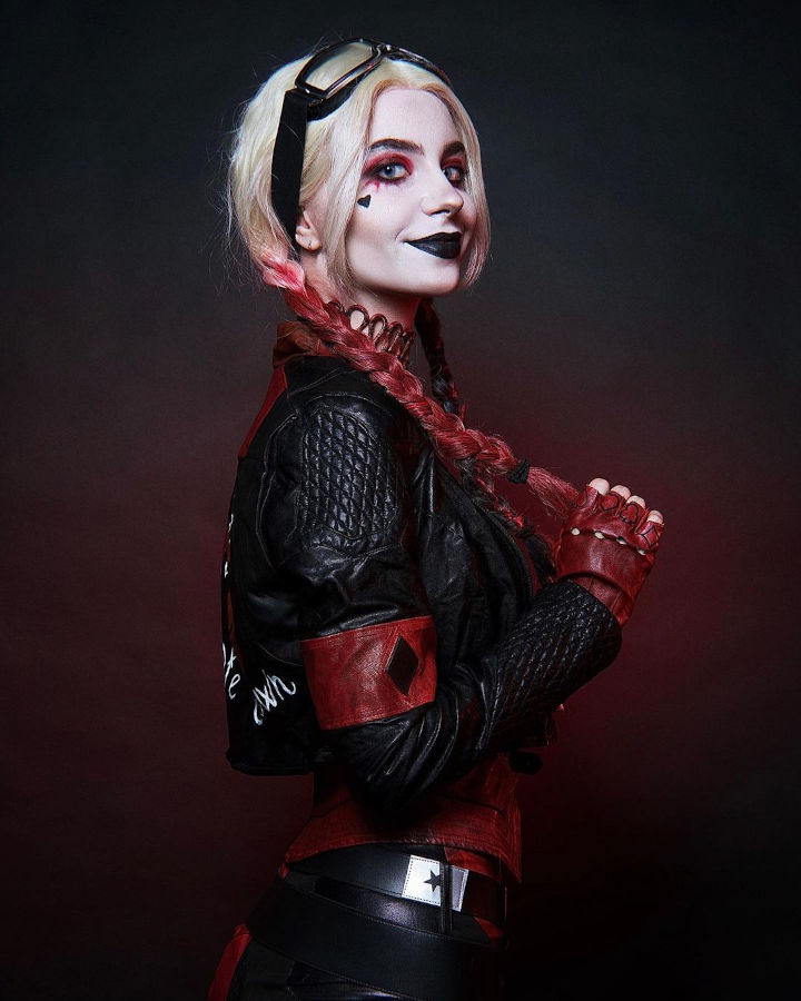 Harley Quinn escapa de los videojuegos con este extraordinario cosplay