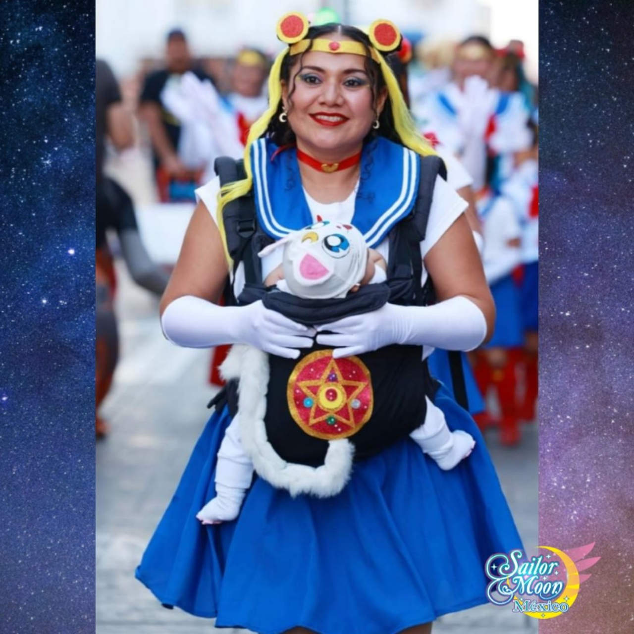 Mamás se disfrazan de Sailor Moon y se roban los reflectores en Carnaval de Mérida