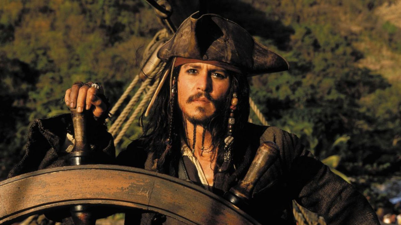 Productor de Piratas del Caribe quisiera tener a Johnny Depp de vuelta en la serie