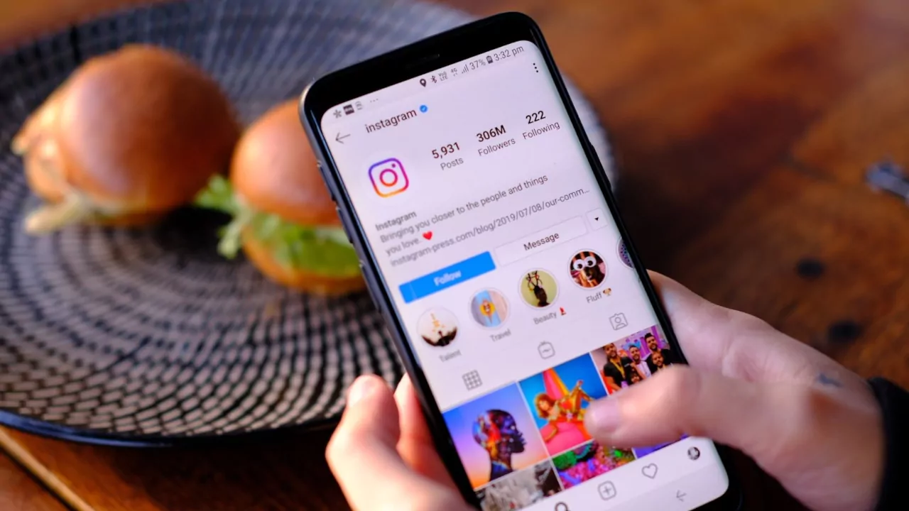 You can't run away!  Leaving Threads means deleting your Instagram