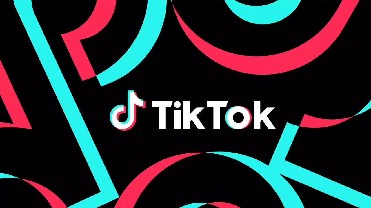Demandan a TikTok por generar actitudes adictivas en los niños