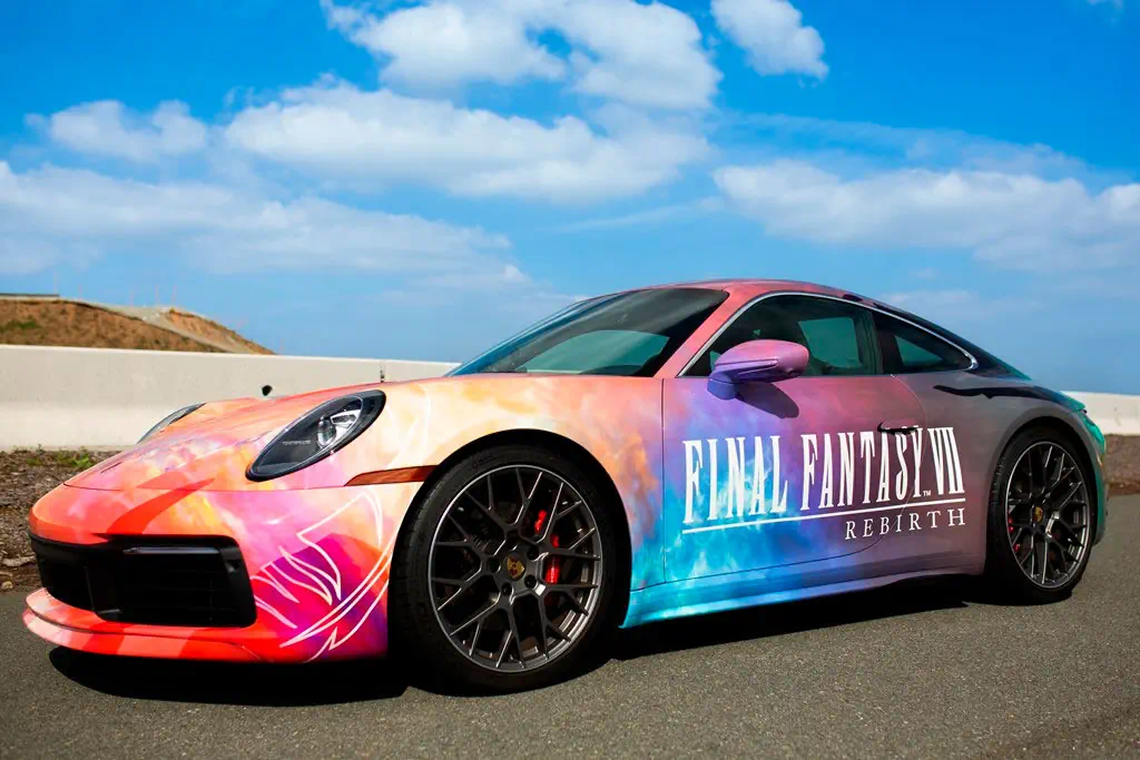 Final Fantasy VII Rebirth colaboración con Porsche