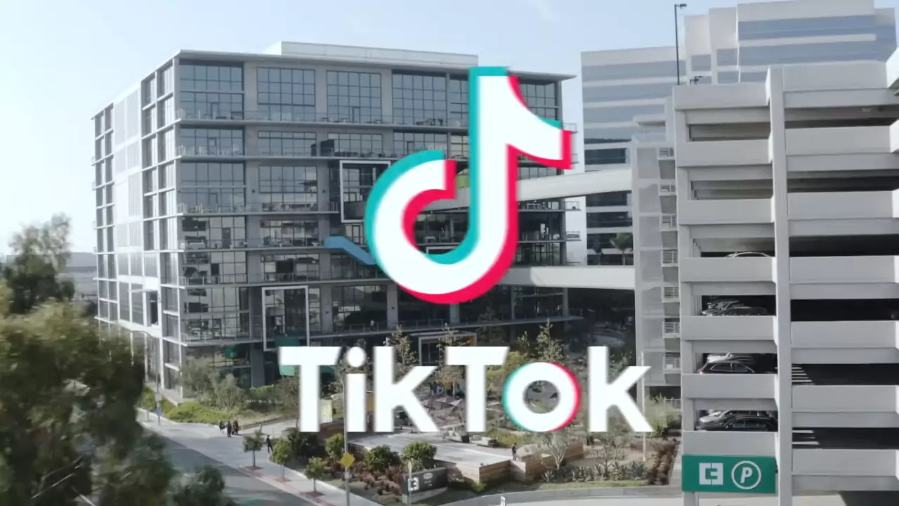 Presidente firma ley para prohibir TikTok