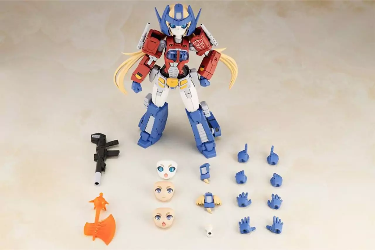 Transformers: Optimus Prime también puede ser una linda chica con esta figura de colección