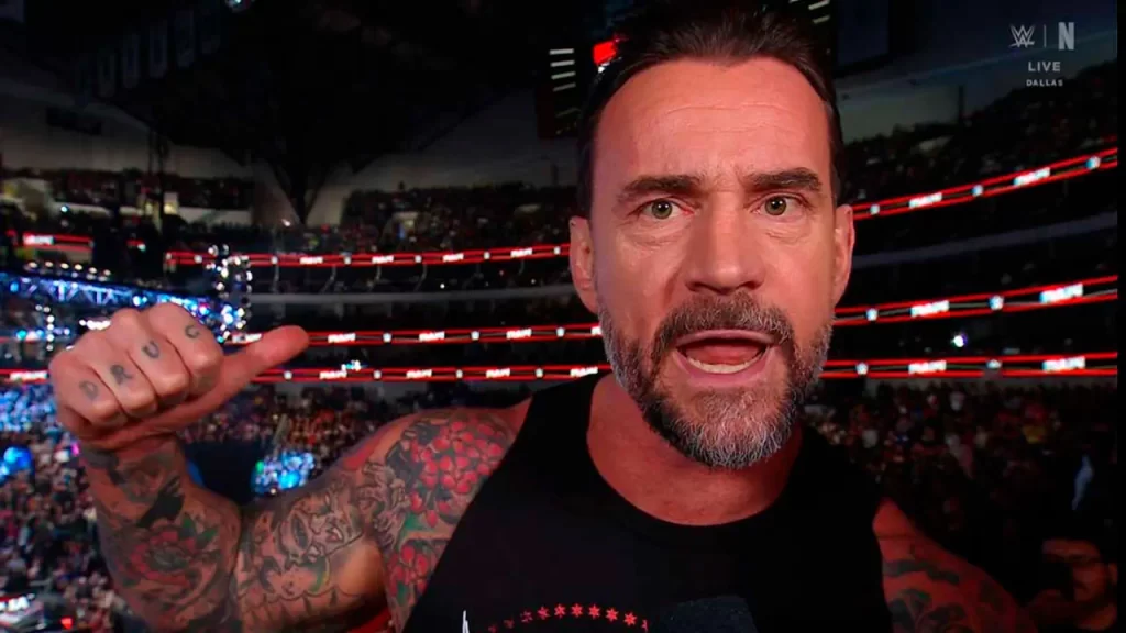 CM Punk llamando a sus rivales para WWE Royal Rumble 2025