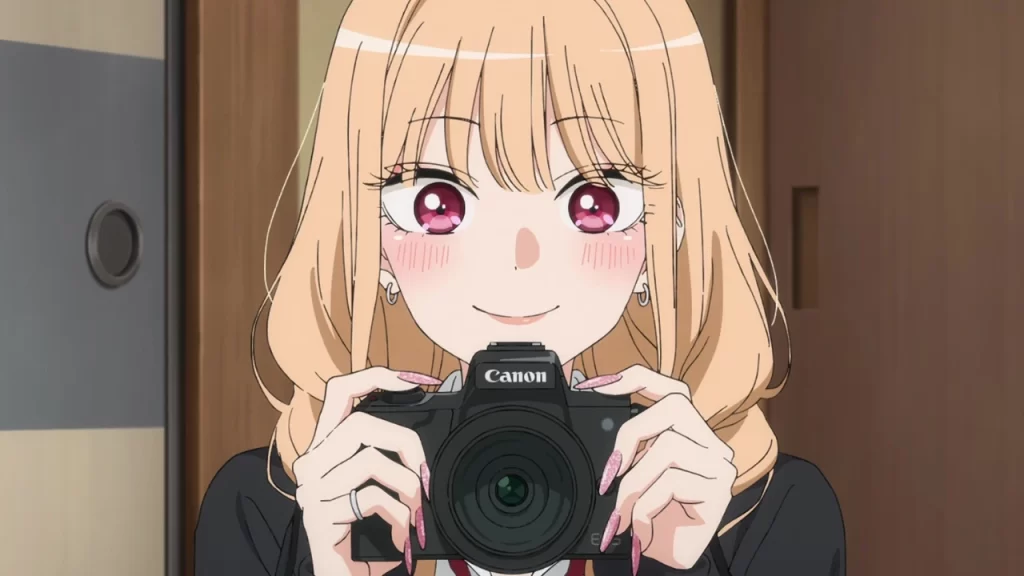 ¿Te sigues preguntando qué tipo de serie es My Dress-Up Darling? Aquí te aclaro las dudas para que sepas si es adecuada para ti. 