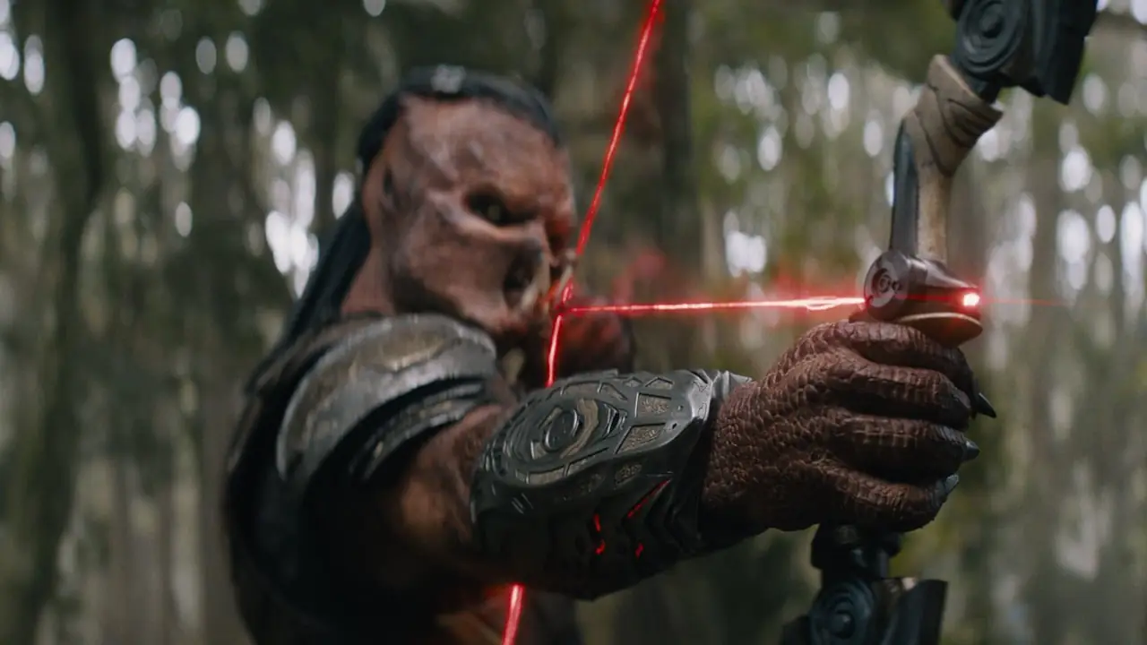 Predator: Badlands: cuándo se estrena en streaming, a qué hora, cómo y dónde verla