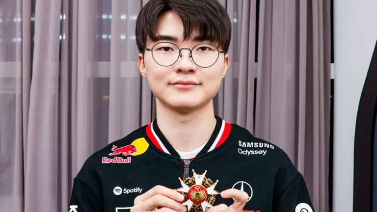 Faker recibe la Medalla del Dragón de Corea por sus 6 campeonatos en League of Legends