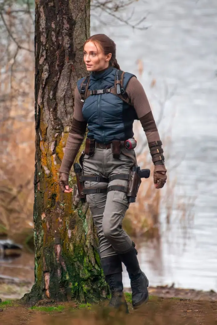 Tomb Raider se retrasa, Sophie Turner se alejará un rato del set