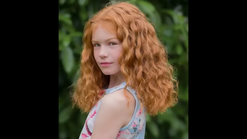 Antes de que se estrenara la primera temporada del reboot de Harry Potter, Gracie Cochrane quien interpretó a Ginny Weasley anunció su retiro.